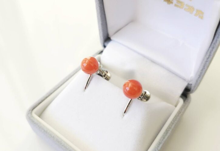 【商品紹介動画】桃色珊瑚玉イヤリング